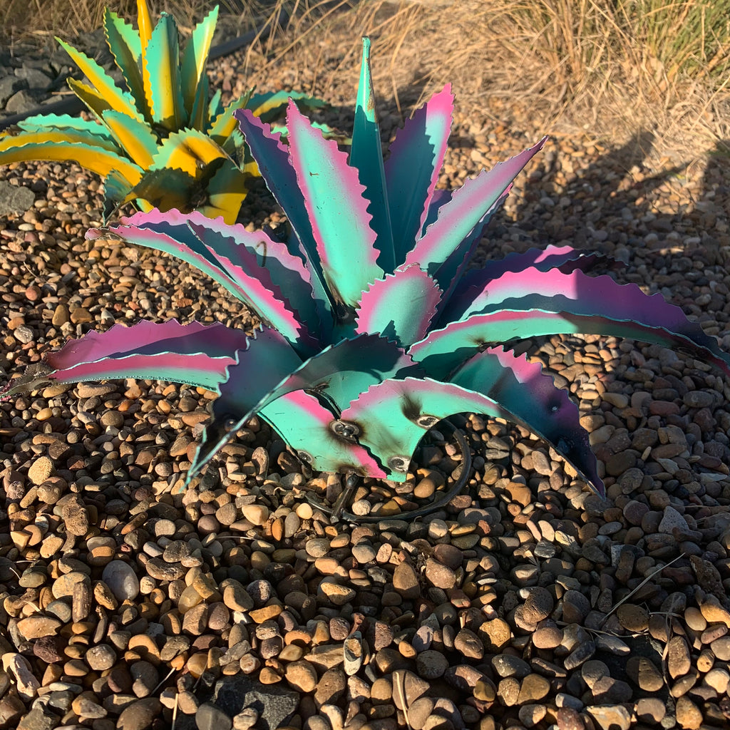 10” Colorful Metal Agave Garden Sculpture – Southwestern Yard Art