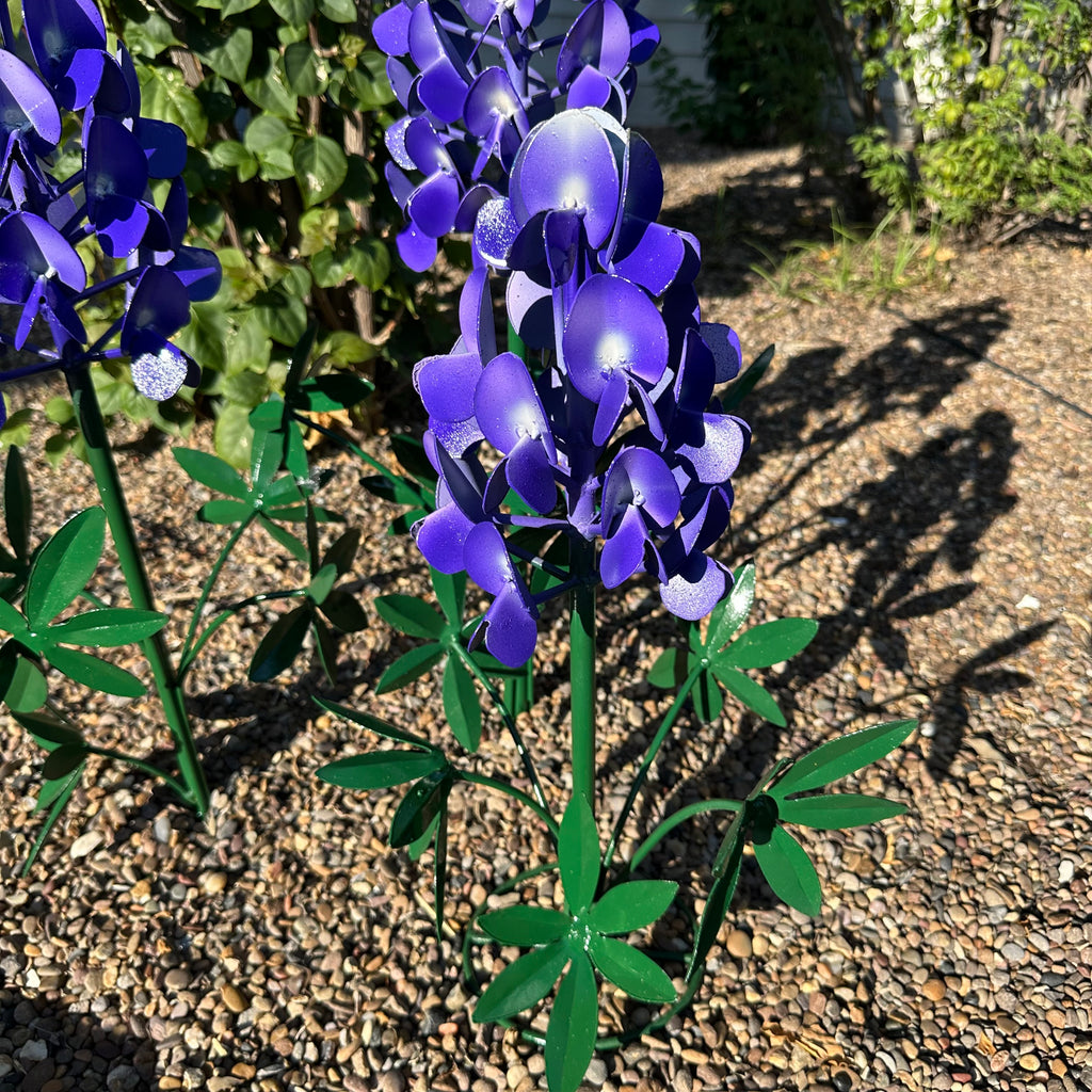 Lone Star Blue: Metal Bluebonnet Garden Trio