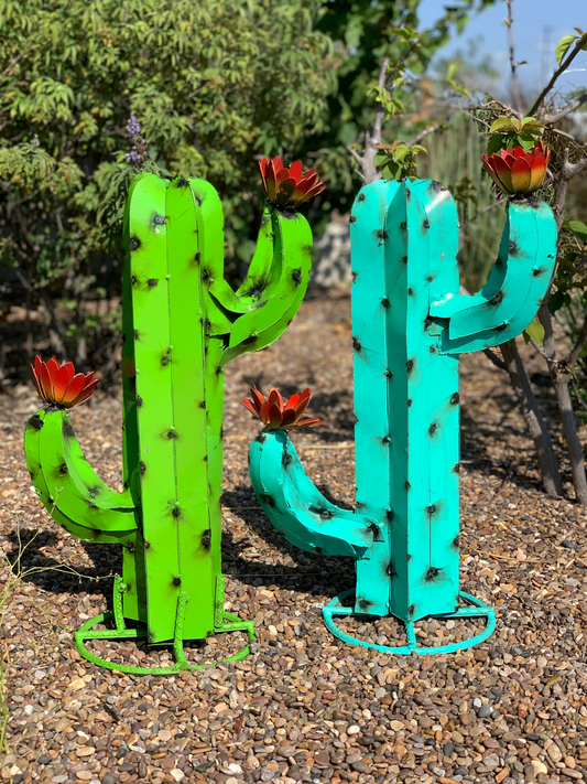 Saguaro Cactus Green - Garden Art